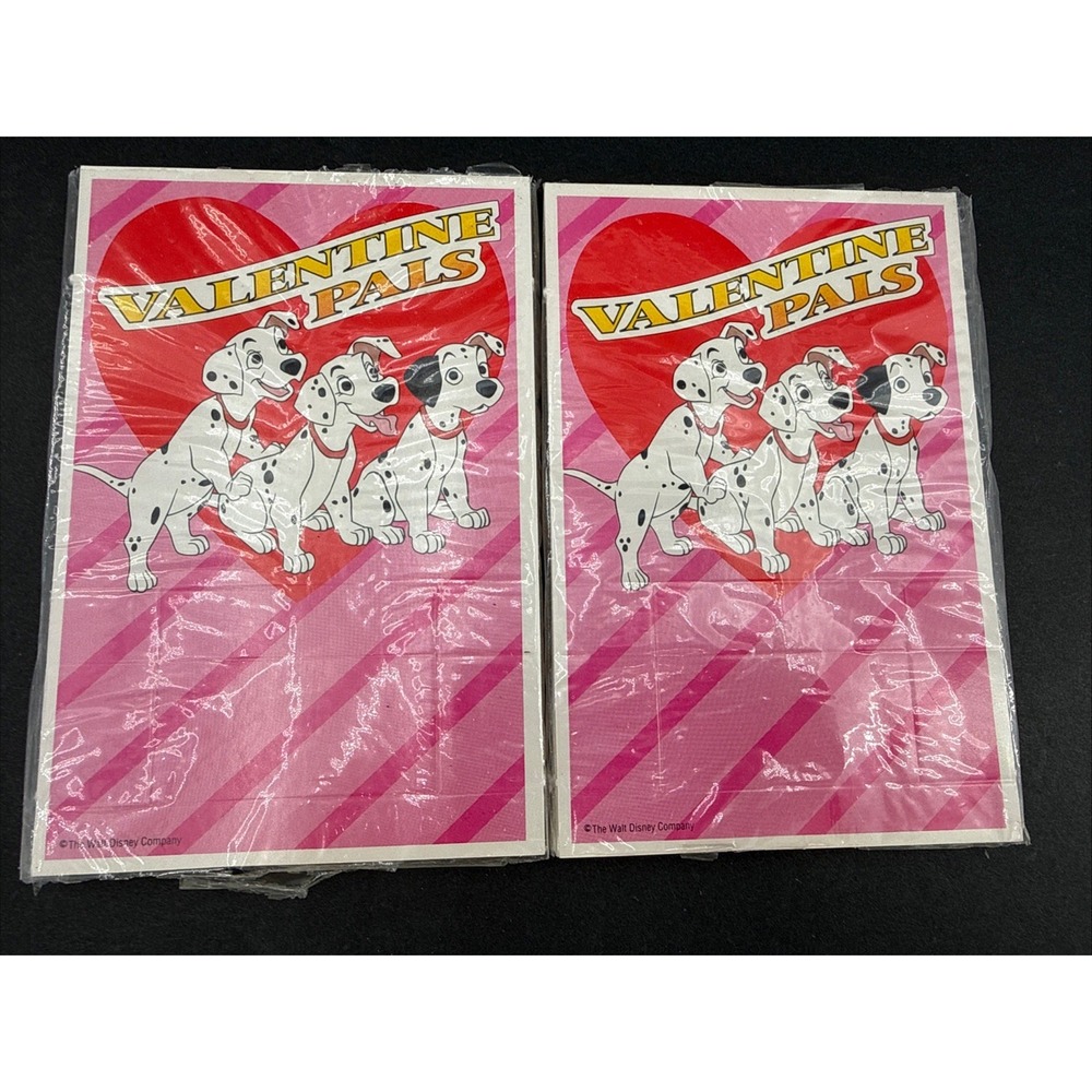 Lot of 32 Vintage 1991 101‎ Dalmatian Valentines Cards Dogs School NOS
